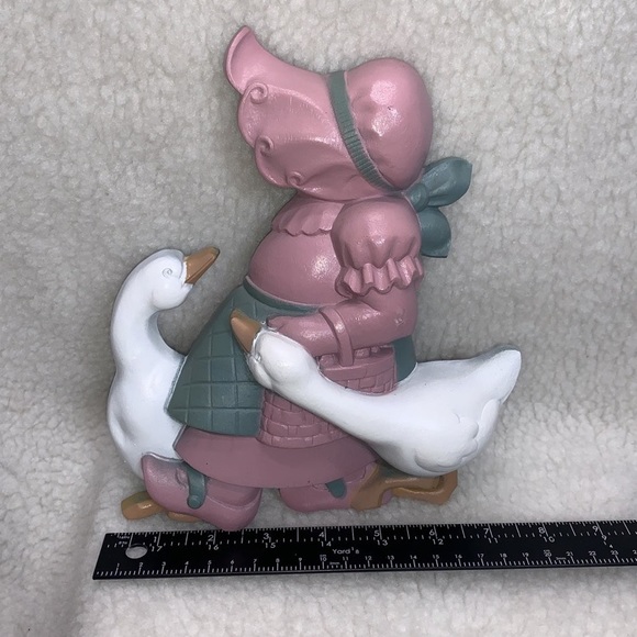 Burwood 2 piece Country Goose boy and girl plastic wall hanging set pastel color - Picture 5 of 10